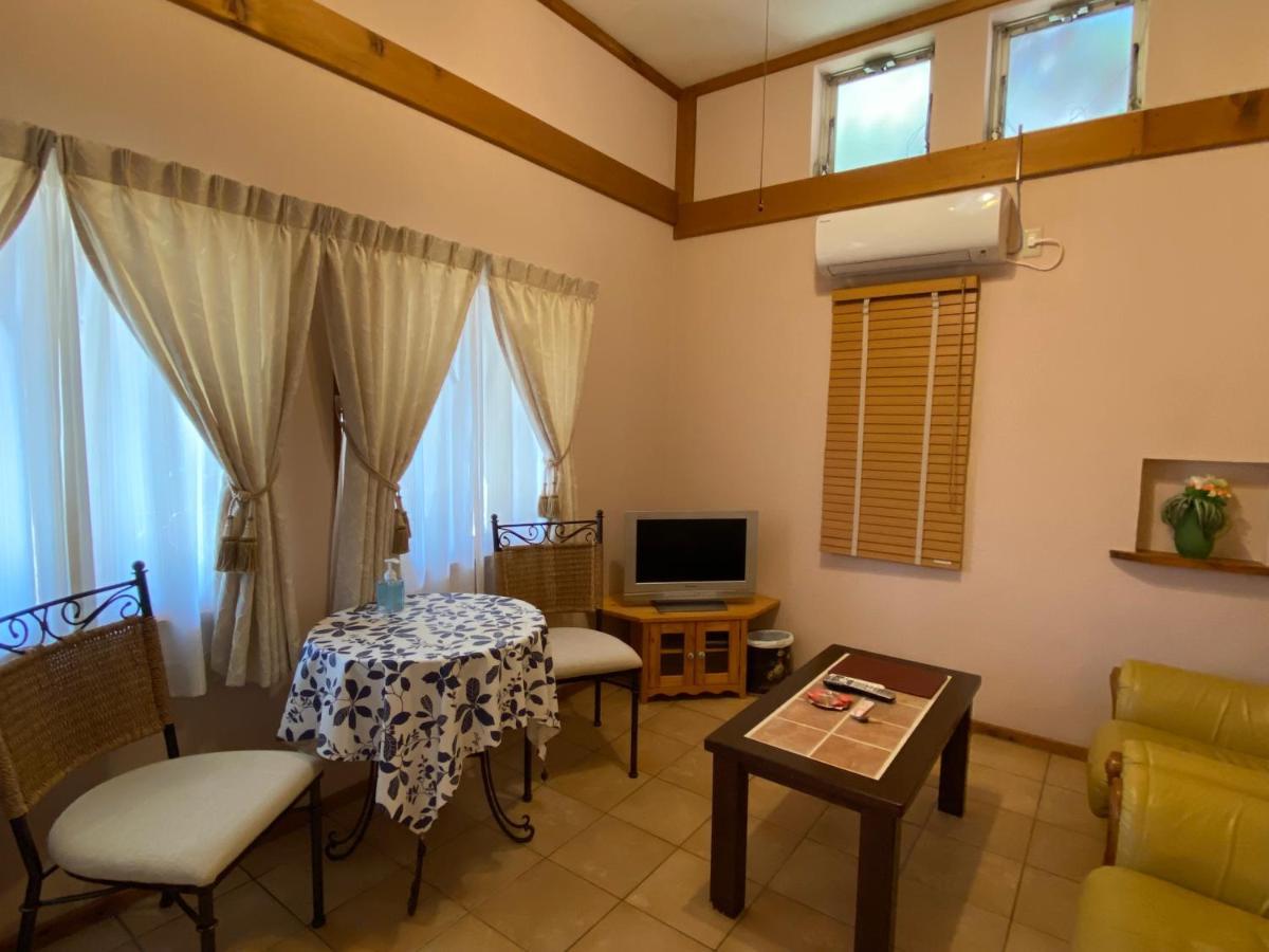 Private Hotel Rei Fujikawaguchiko Luaran gambar