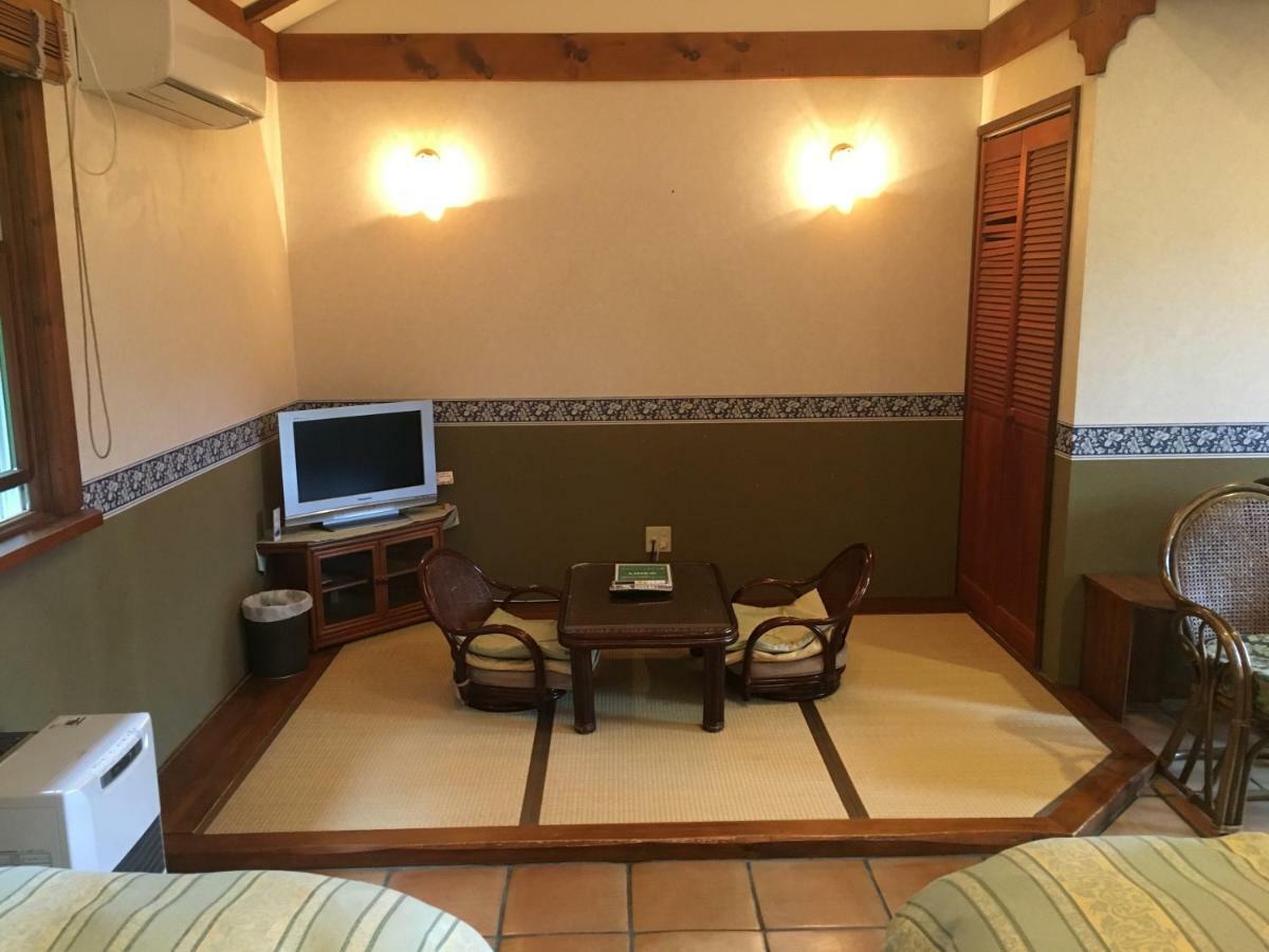 Private Hotel Rei Fujikawaguchiko Luaran gambar